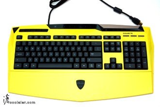 gigabyte_aivia_k8100.jpg