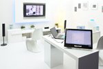110222_intel_s.jpg