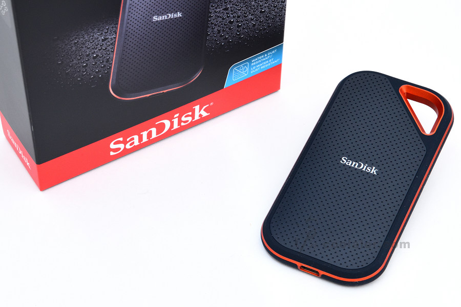 SanDisk Extreme PRO Portable SSD (1).jpg