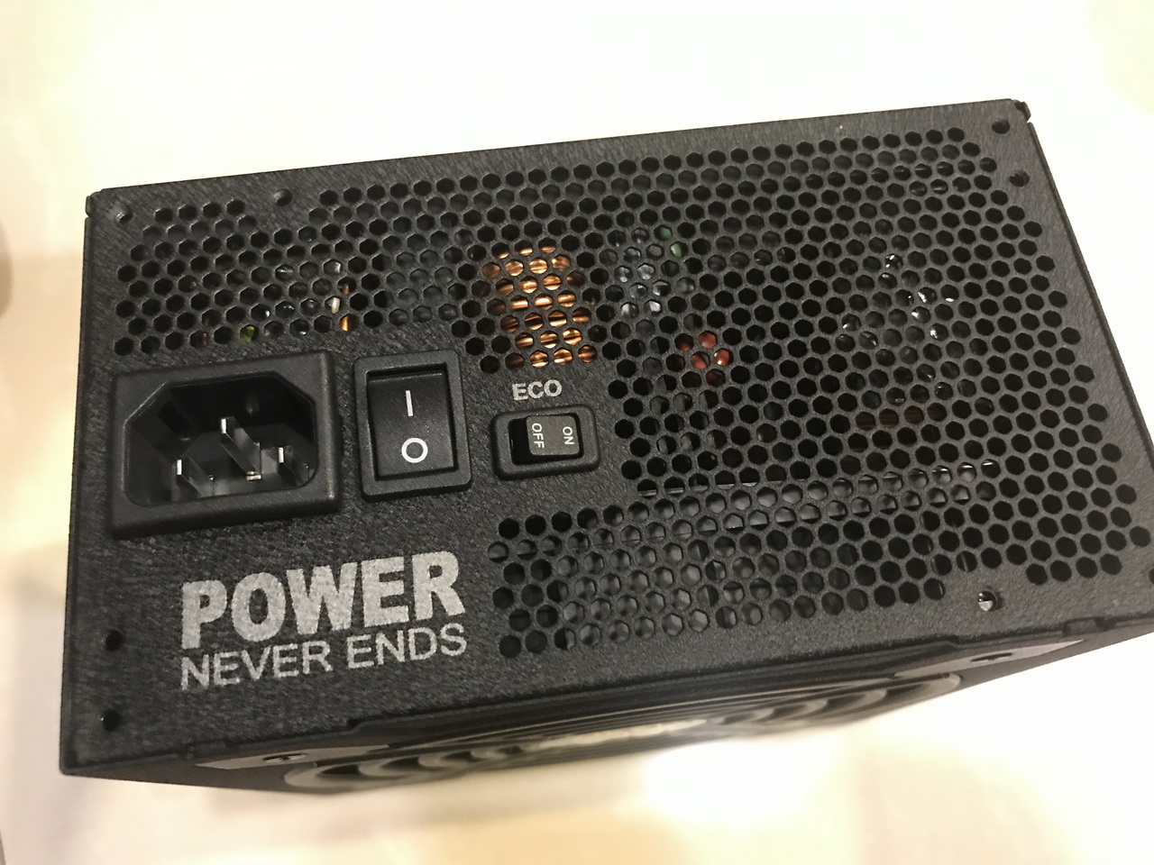 FSP HG PRO 850W-14.JPG FSP HG PRO 850W-14.JPG