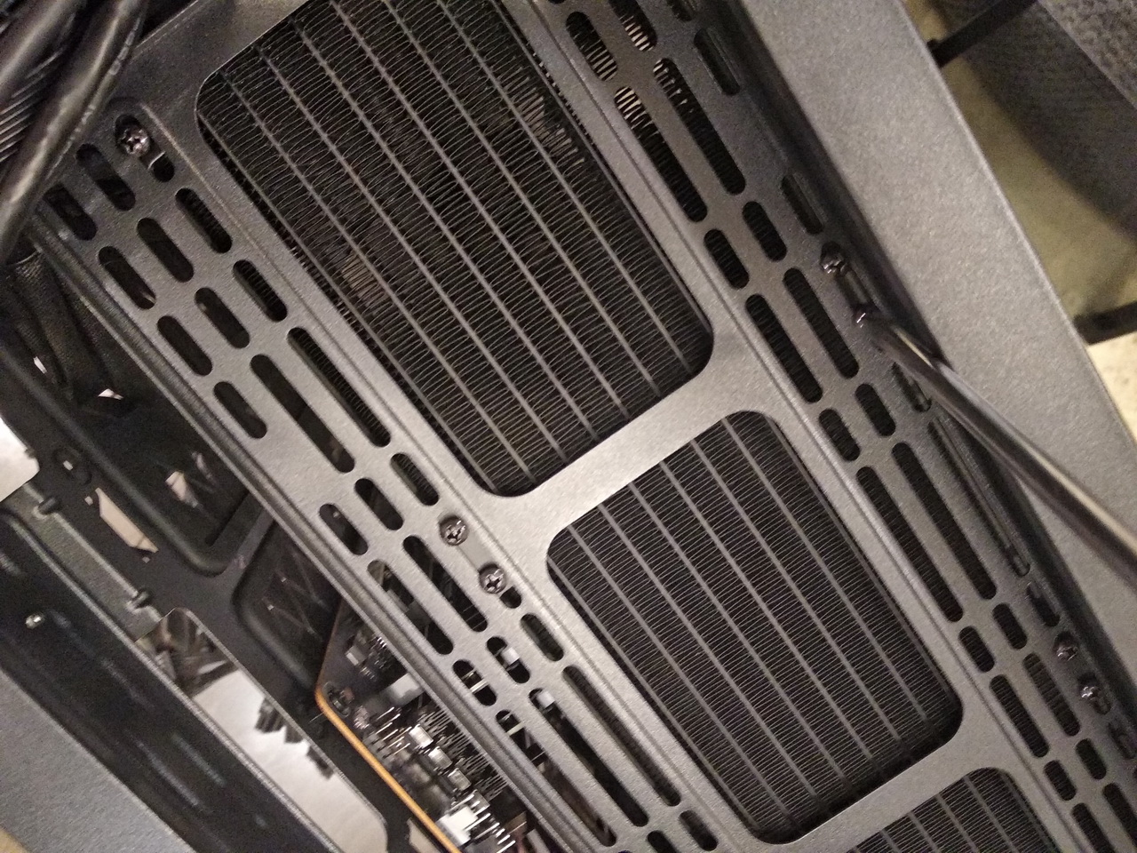 Floe DX RGB 360-15.jpg Floe DX RGB 360-15.jpg