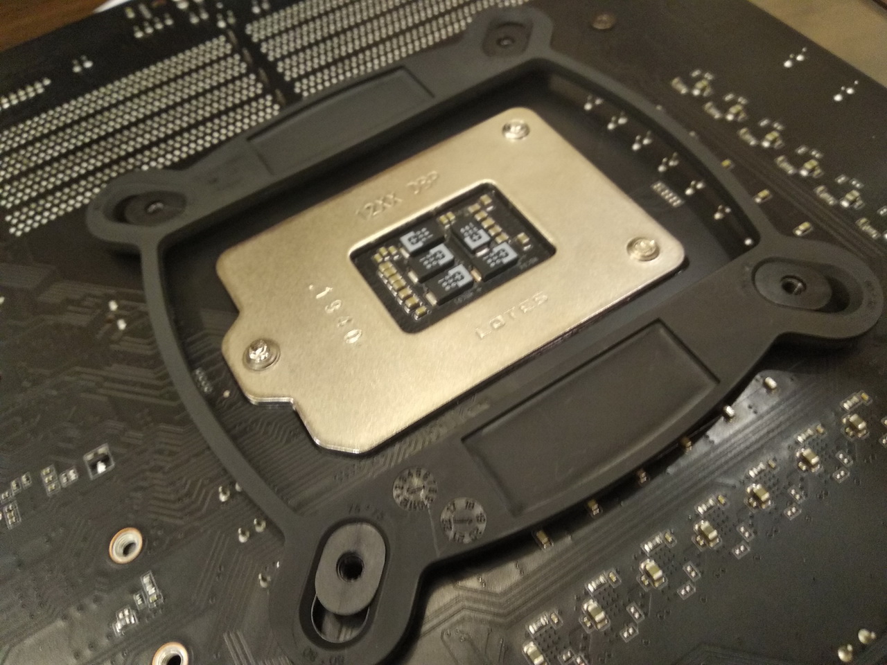 Floe DX RGB 360-16.jpg Floe DX RGB 360-16.jpg