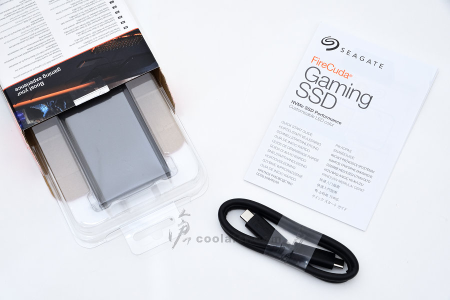 USB 3.2 Gen 2x2 Portable SSD (1).jpg