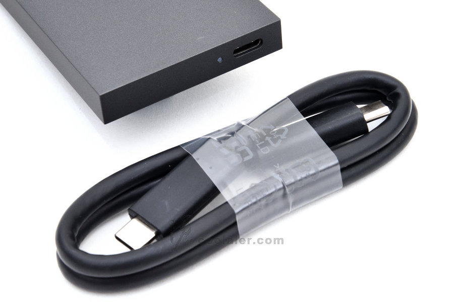 USB 3.2 Gen 2x2 Portable SSD (6).jpg