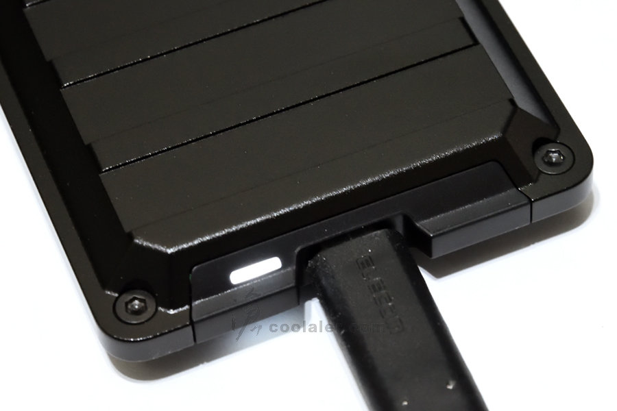 USB 3.2 Gen 2x2 Portable SSD (14).jpg USB 3.2 Gen 2x2 Portable SSD (14).jpg