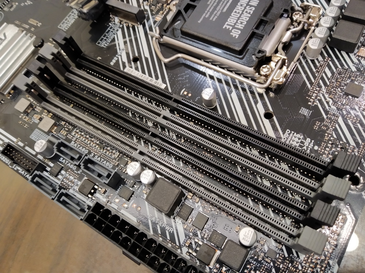 Asus Prime B460M-A-09.jpg Asus Prime B460M-A-09.jpg