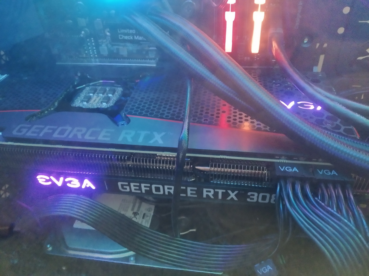 EVGA RTX3080 XC3 Ultra-22.jpg EVGA RTX3080 XC3 Ultra-22.jpg