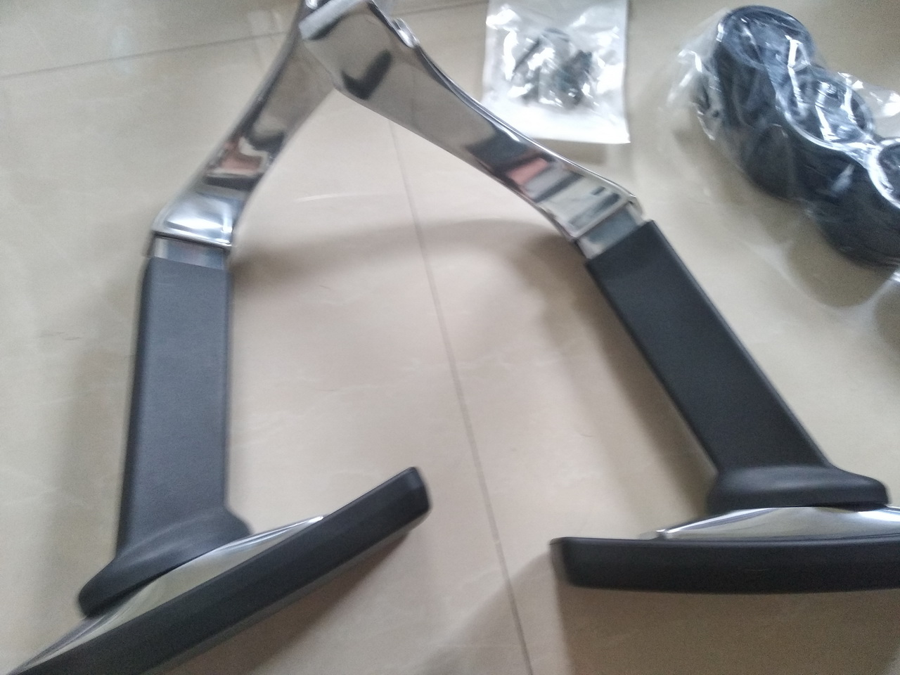 CyberChair E500-08.jpg CyberChair E500-08.jpg