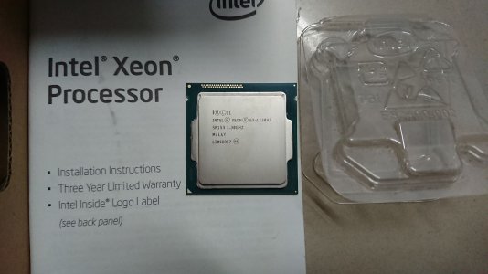 Intel E3-1230 v3_02.jpg