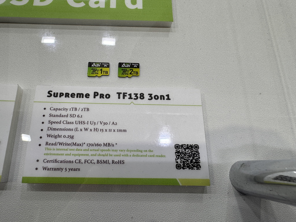AGI Supereme Pro TF138 30n1.jpg AGI Supereme Pro TF138 30n1.jpg