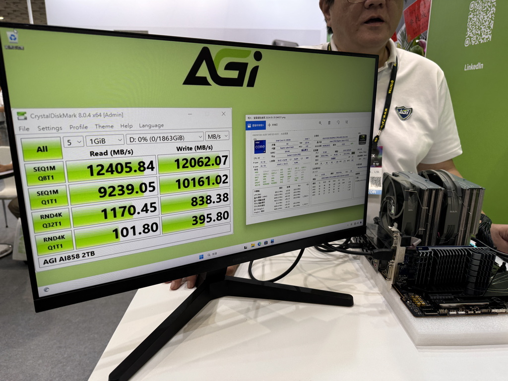 AI858.jpg AI858.jpg