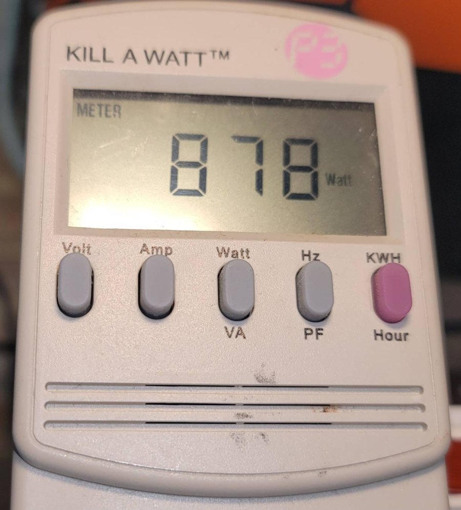 995.jpg