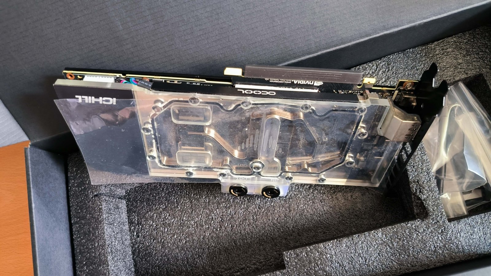 INNO3D RTX 2080Ti -5.jpg